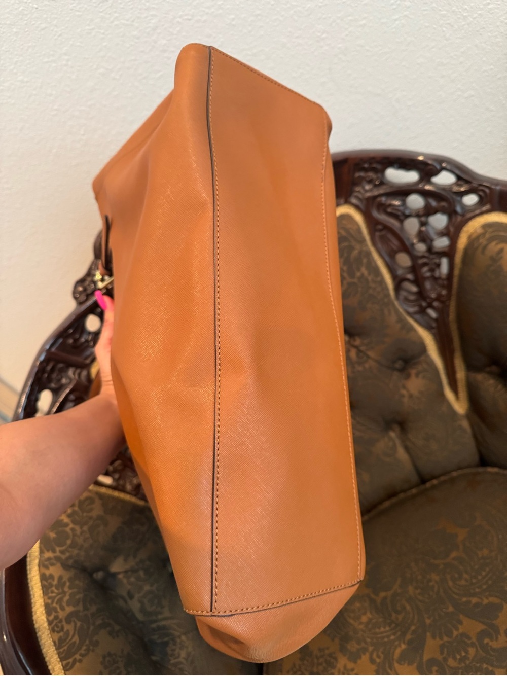 Tory Burch Cognac Leather Tote with Gold Logo - Picture 8 of 9